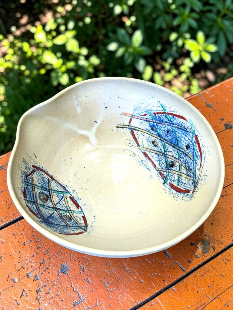 色絵片口鉢