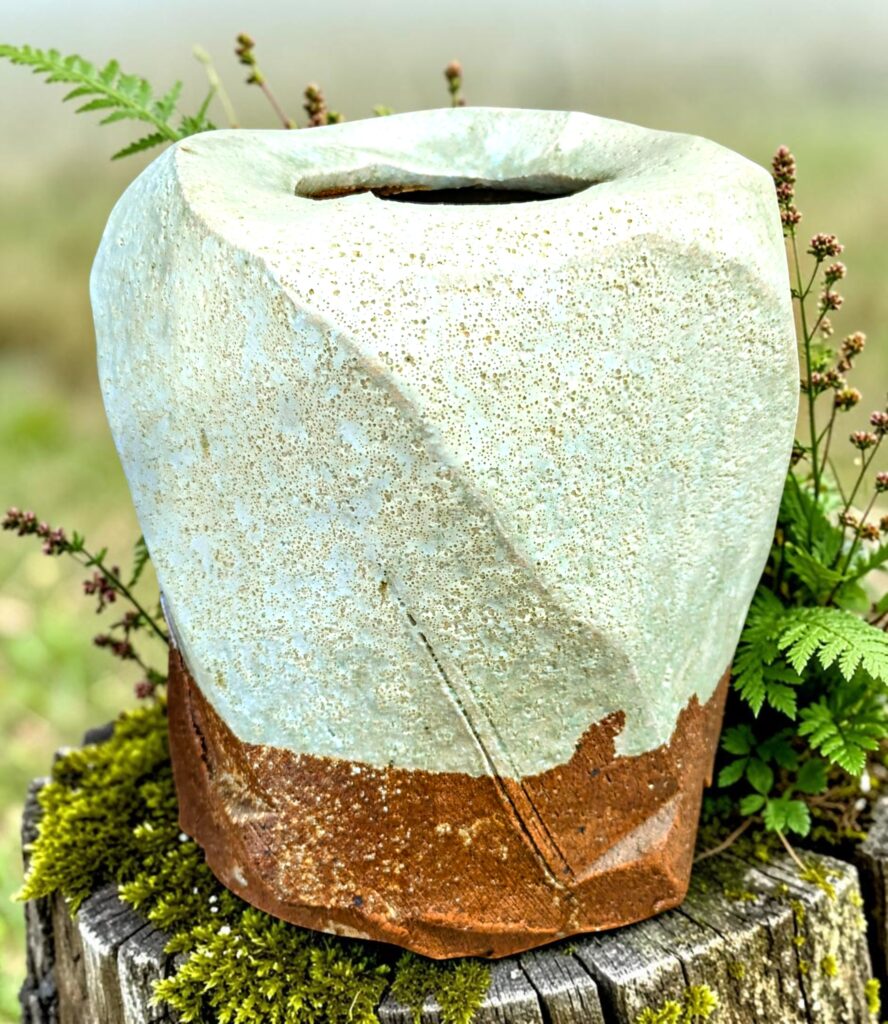 灰釉壺